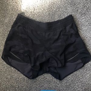 Lululemon shorts size 10